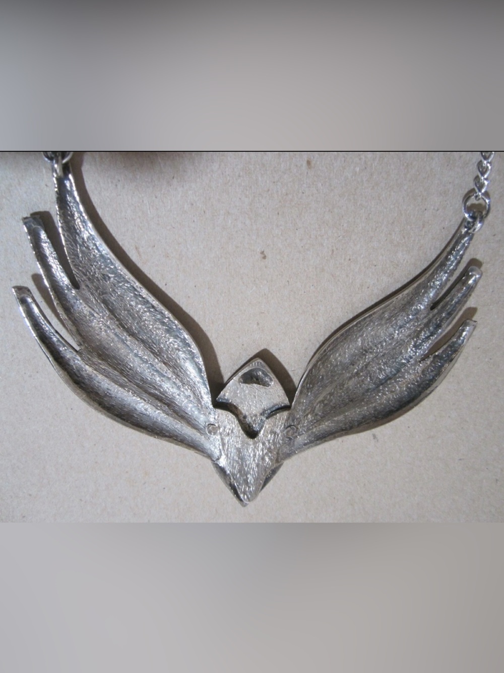 Double Wing Silver Tone Necklace with Agate Stone - Picture 3 of 6